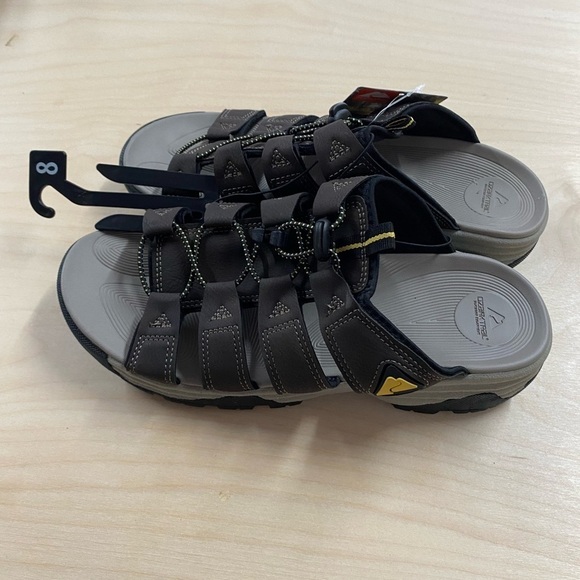 Ozark Trail Men’s FisherSlides size 8 (AY) - Picture 4 of 10